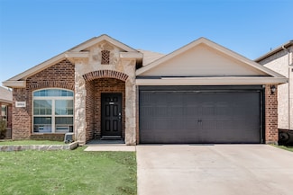 2054 Enchanted Rock Dr, Forney, TX 75126
