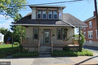 9 N 25th St, Harrisburg, PA 17103