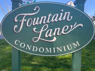 18 Fountain Ln Unit 10, South Weymouth, MA 02190