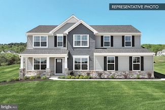 2010 Settlers Ridge Rd, Emerald, PA 18080