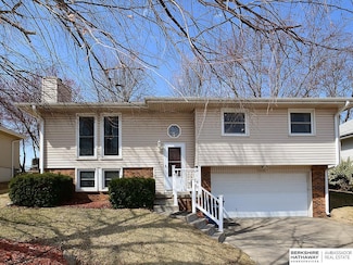 9608 S 23rd St, Bellevue, NE 68147