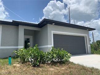 8012 Spice Ct, Labelle, FL 33935