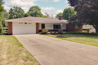 3267 Bancroft Rd, Fairlawn, OH 44333