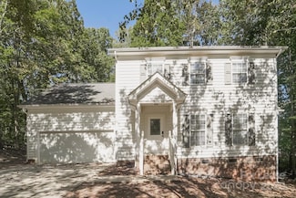 6943 Albaneen Ct, Charlotte, NC 28215