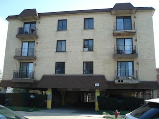 9815 Lawrence Ct Unit 3E, Schiller Park, IL 60176