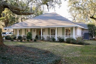 943 Chuka Ct, Mandeville, LA 70471