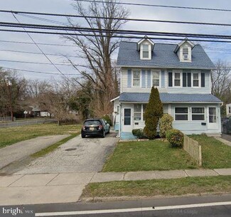 489 N Church St, Moorestown, NJ 08057