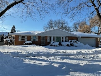 3502 Teal Ln, Rockford, IL 61103