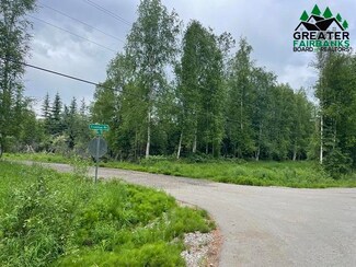 NHN Benji Ct, North Pole, AK 99705
