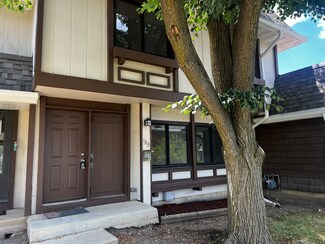 1313 Court p Unit 229, Hanover Park, IL 60133