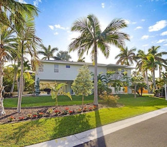 2510 Lake Dr N, Boynton Beach, FL 33435