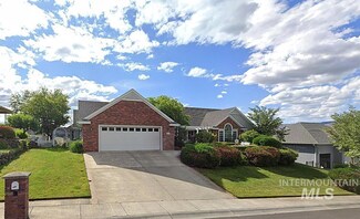 176 Marine View Dr, Lewiston, ID 83501