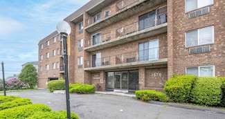 1575 Boston Ave Unit B11, Bridgeport, CT 06610