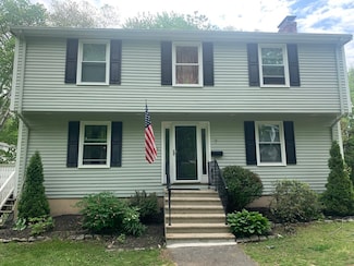 7 Walcott Rd, Beverly, MA 01915
