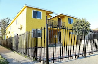 1299 W 37th Dr Unit 3, Los Angeles, CA 90007
