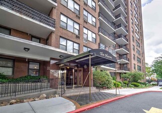 10 Huron Ave Unit 3R, Jersey City, NJ 07306