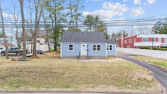 267 N Washington St, Plainville, CT 06062