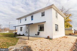 1226 E Chestnut St, Lebanon, PA 17042