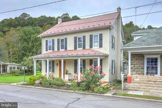37 W Specht St, McClure, PA 17841