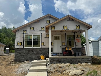 727 W 8th St, New Albany, IN 47150