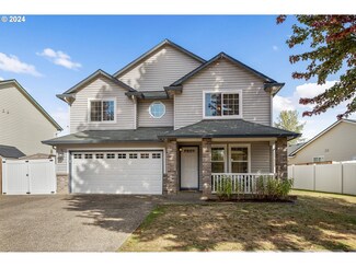 2522 NW 6th St, Battle Ground, WA 98604