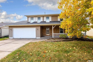 1033 W 58th St, Davenport, IL 52806