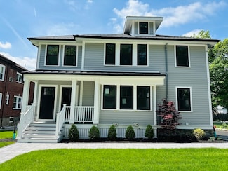 123 Oxford Rd Unit 125, Newton Center, MA 02459