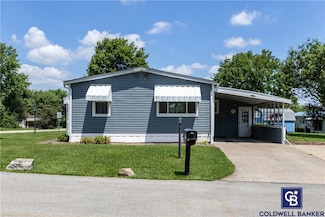437 Blue Jay Ln, Coolbaugh Township, PA 15613