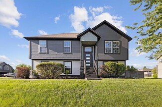 9901 E 221st St, Peculiar, MO 64078