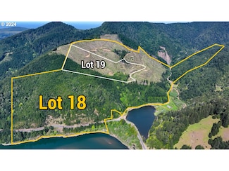 000 Libby Creek Rd Unit 19, Gold Beach, OR 97444