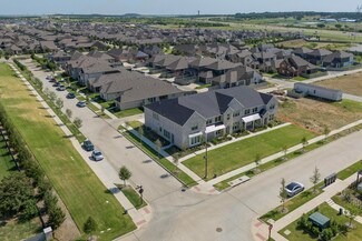 924 4th St, Argyle, TX 76226
