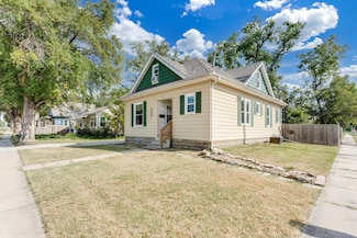 520 Old Main St, Newton, KS 67114