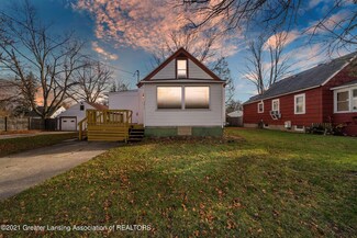 4415 S Cedar St, Lansing, MI 48910