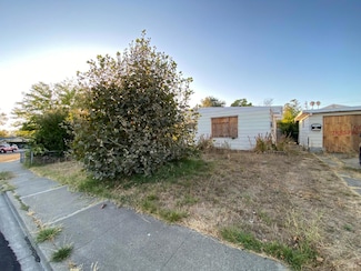 18 Joan Dr, American Canyon, CA 94503