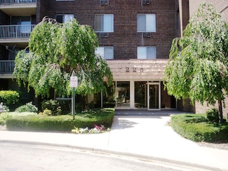 225 S Rohlwing Rd Unit 508, Palatine, IL 60074