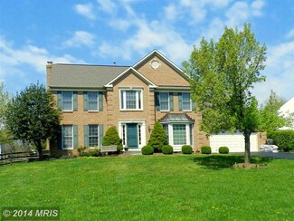 1 Hillard Ct, Poolesville, MD 20837