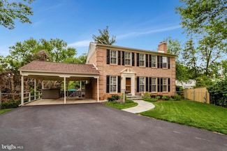 6323 22nd Rd N, Arlington, VA 22205