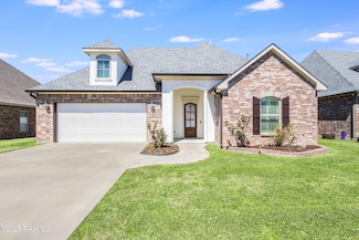 112 Woodhaven Rd, Youngsville, LA 70592