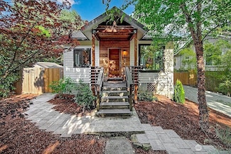 8608 12th Ave SW, Seattle, WA 98106