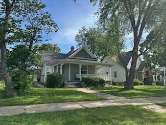 304 E Maple St, Independence, KS 67301