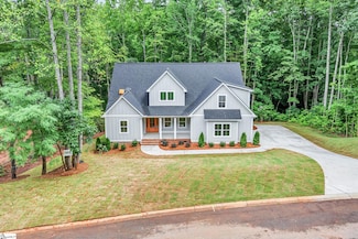 5 Falling Leaf Dr, Travelers Rest, SC 29690
