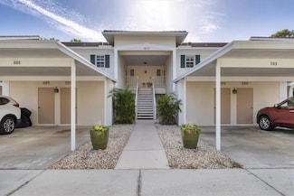 815 Montrose Dr Unit 103, Venice, FL 34293