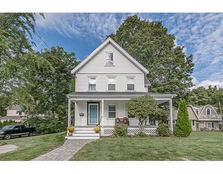 6 Reservoir St, Winchester, MA 01890