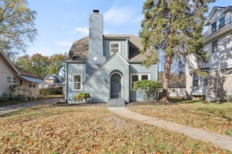 1610 S Evanston Ave, Independence, MO 64052