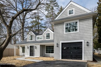 27 Summit Rd, Riverside, CT 06878