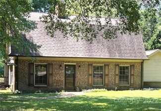 4024 Pleasant Plains Rd, Matthews, NC 28104