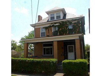 233 Greydon Ave, Mc Kees Rocks, PA 15136