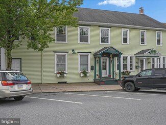 105 W Market St, Orwigsburg, PA 17961