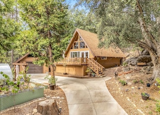 52146 Acorn Ln, Idyllwild-Pine Cove, CA 92549