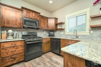 202 E Leon St, New Plymouth, ID 83655